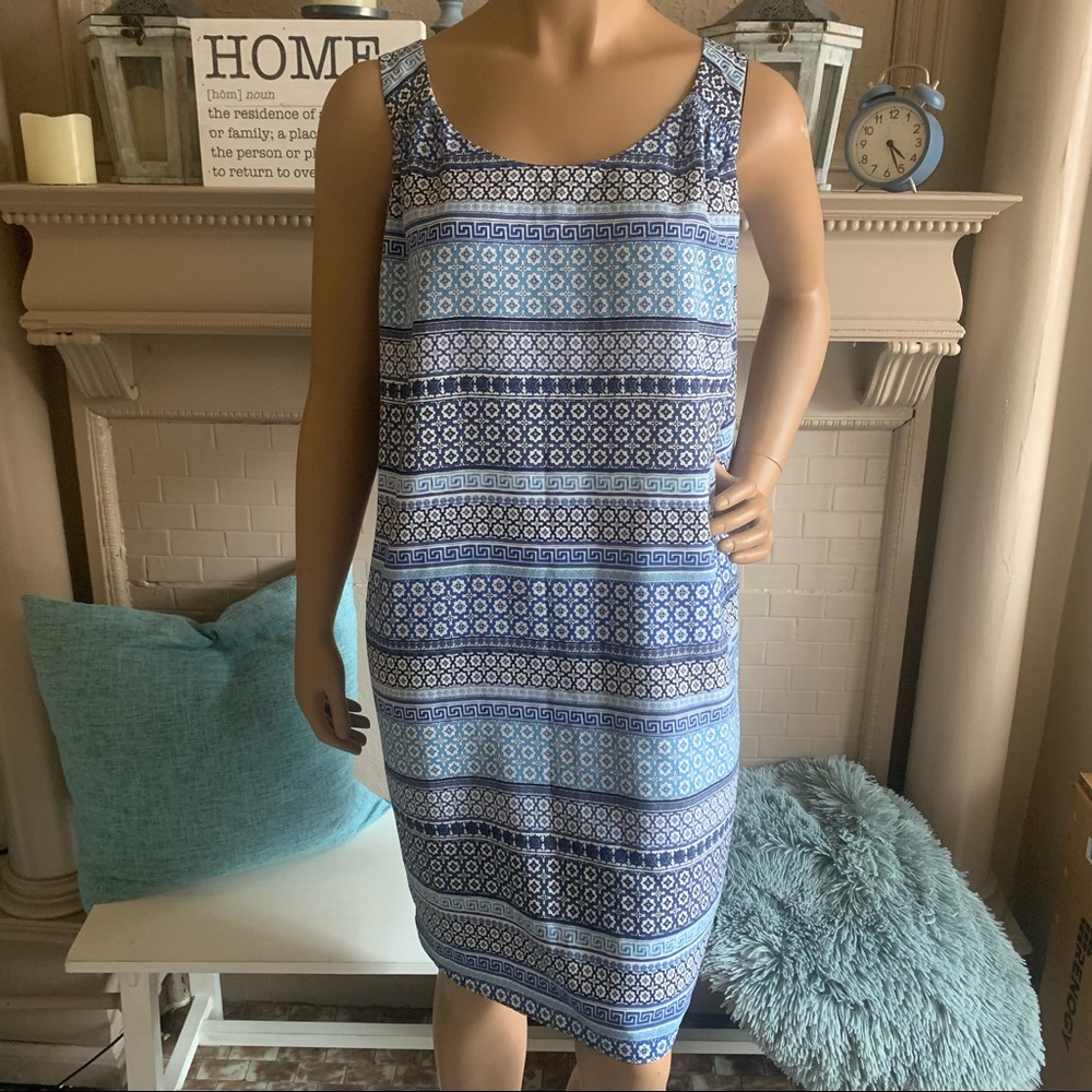 Lined and Lightweight Blue Geometric Print Sleeveless Summer Dress